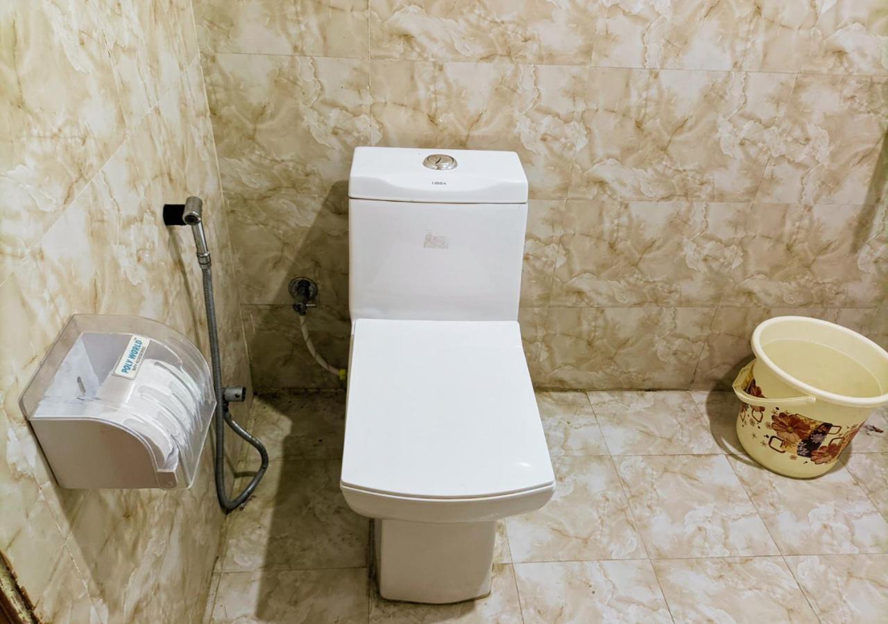 The Castle Blue Hotel Greater Noida Ngoại thất bức ảnh